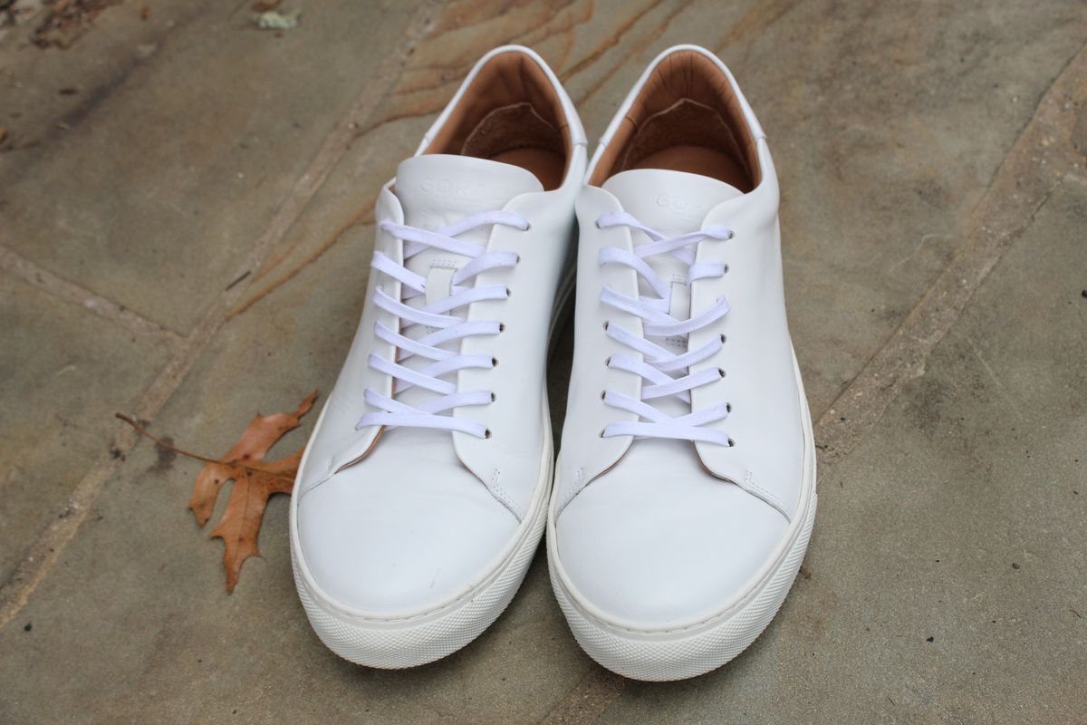 Photo by bars_grover23 on February 2, 2025 of the Goral Mellor II in Mastrotto White Calfskin.