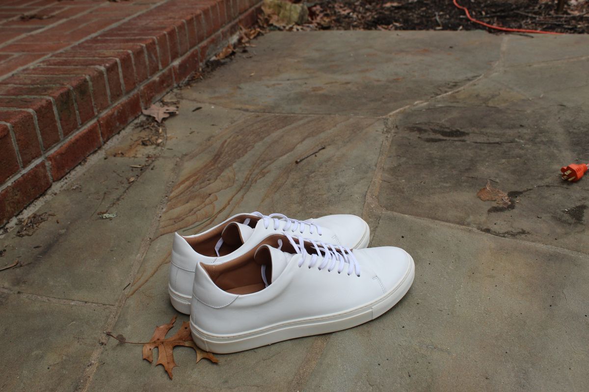 Photo by bars_grover23 on February 2, 2025 of the Goral Mellor II in Mastrotto White Calfskin.