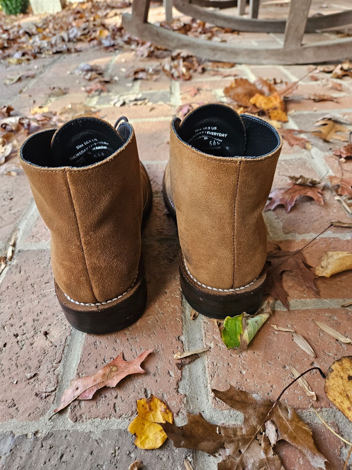 Photo by bars_grover23 on November 4, 2023 of the Thursday Scout in Cognac WeatherSafe Suede.