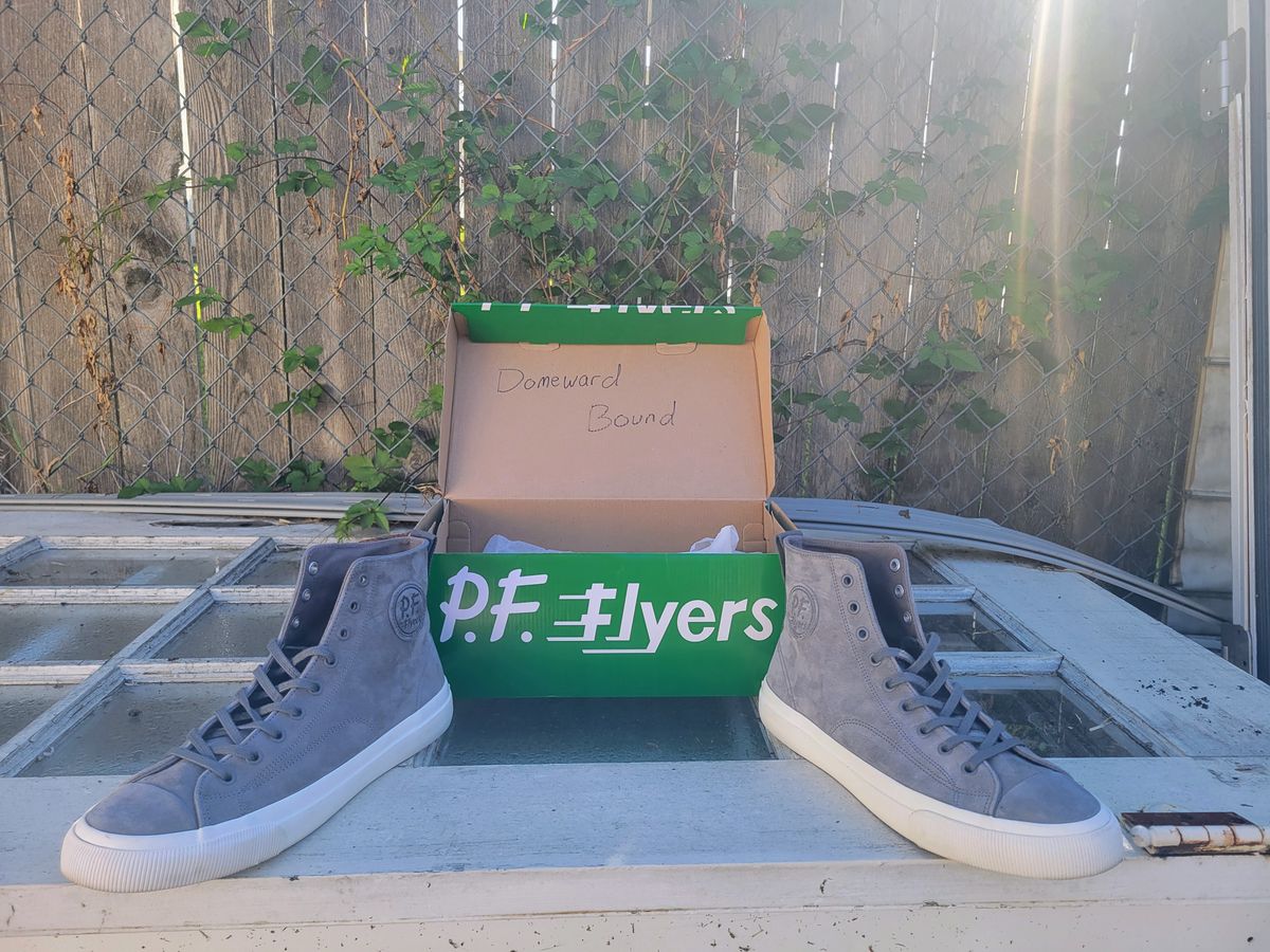 Photo by Post_Leako on October 1, 2023 of the PF Flyers Castlerock Suede in Unknown Leather.
