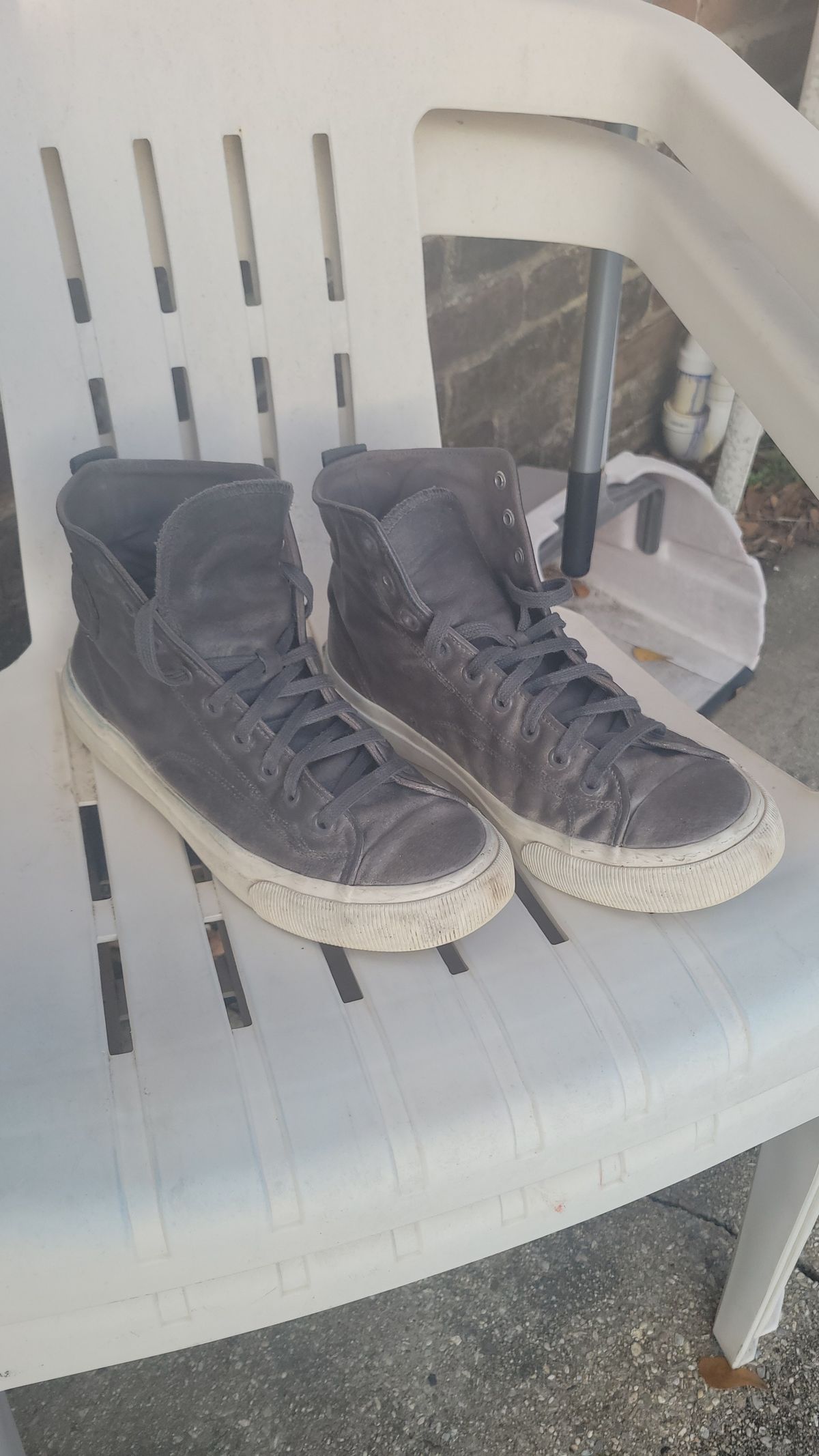 Photo by Post_Leako on January 7, 2024 of the PF Flyers Castlerock Suede in Unknown Leather.