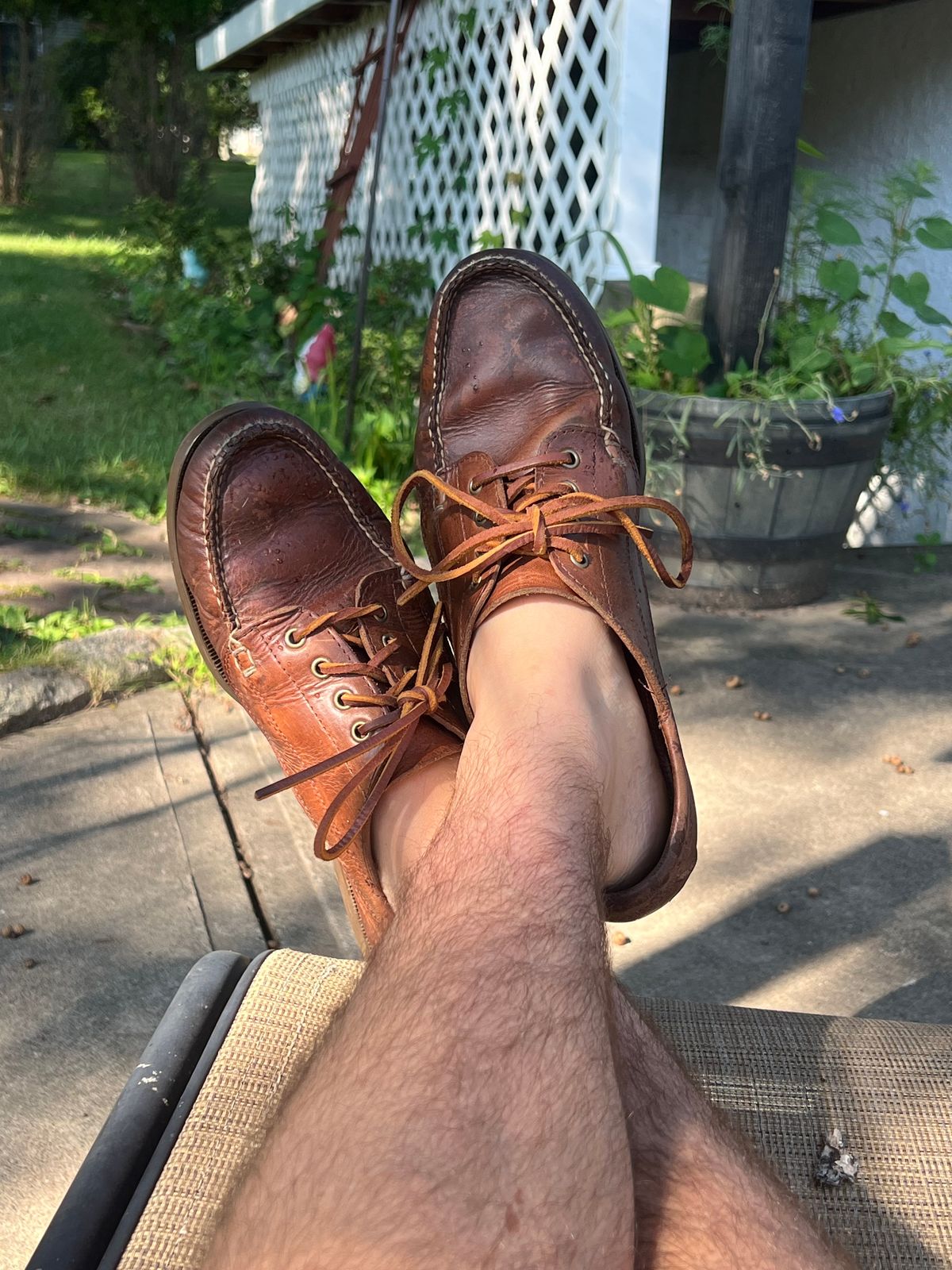 Photo by dandandan on August 2, 2025 of the Oak Street Bootmakers Trail Oxford in Horween Natural Chromexcel.