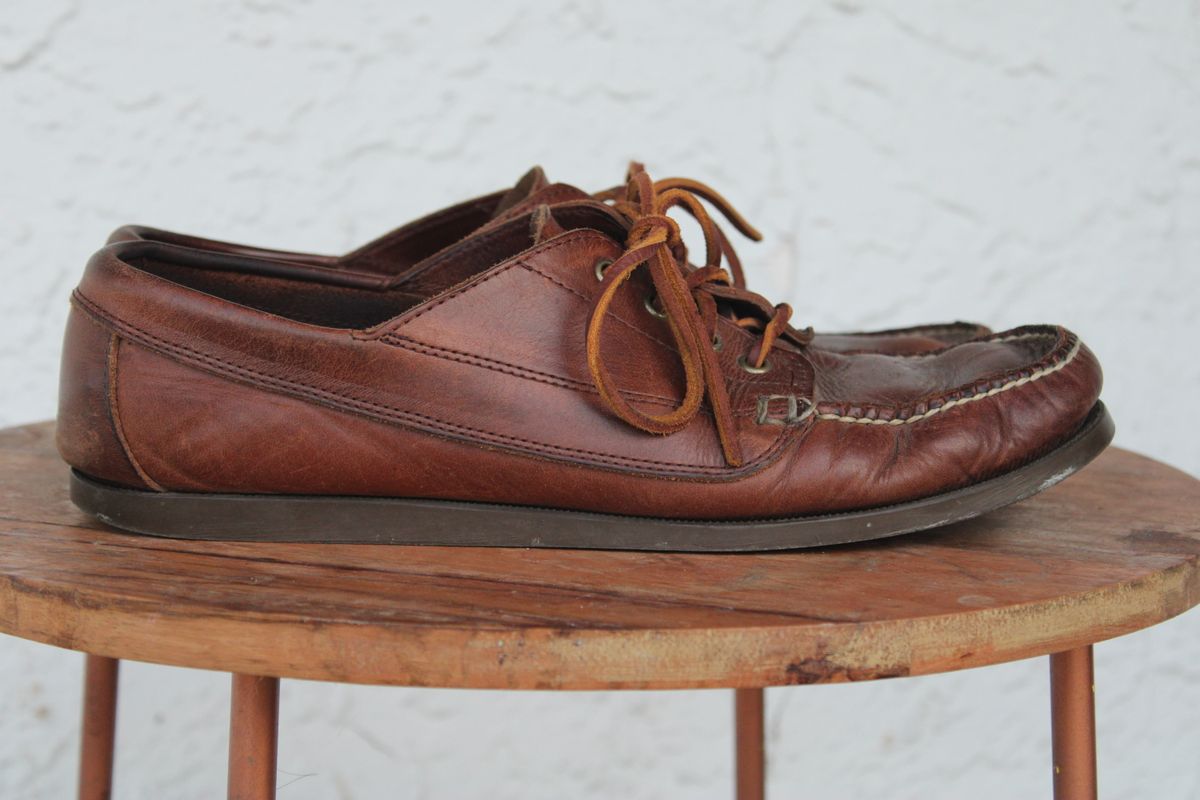 Photo by dandandan on November 2, 2025 of the Oak Street Bootmakers Trail Oxford in Horween Natural Chromexcel.