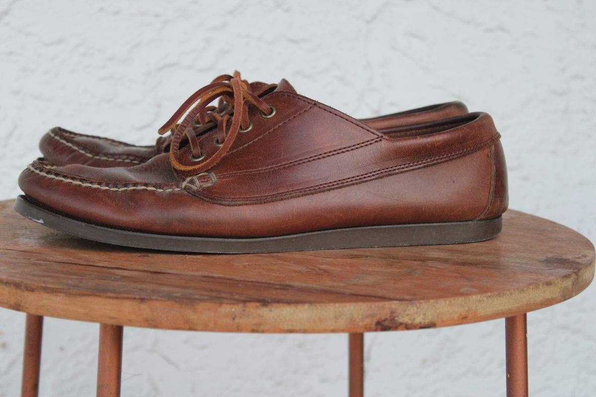 Photo by dandandan on November 2, 2025 of the Oak Street Bootmakers Trail Oxford in Horween Natural Chromexcel.