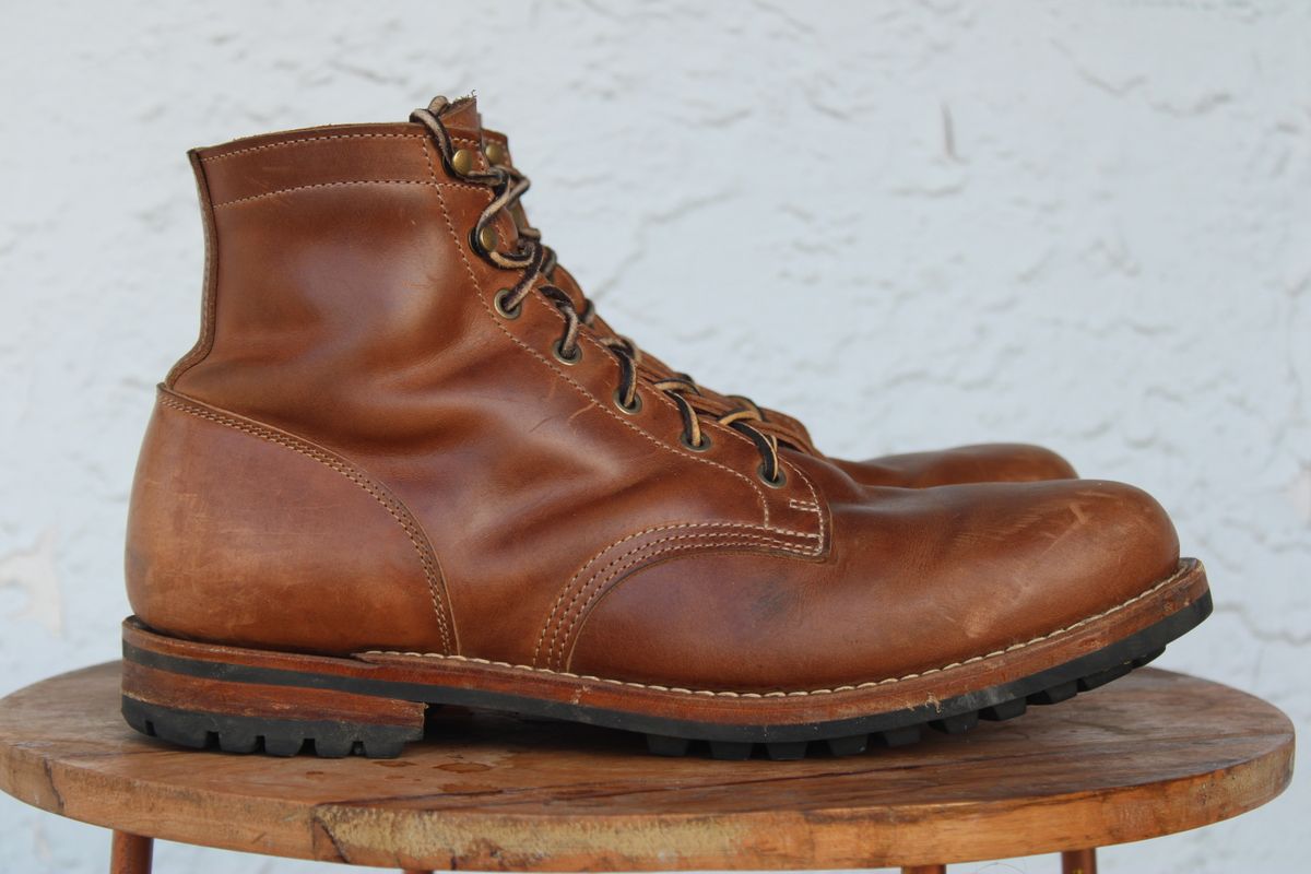 Photo by dandandan on November 2, 2025 of the Truman Plain Toe Boot in Sesame Doubleshot.