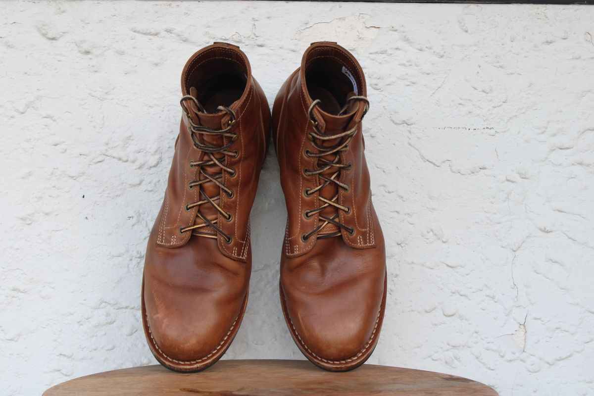 Photo by dandandan on November 2, 2025 of the Truman Plain Toe Boot in Sesame Doubleshot.