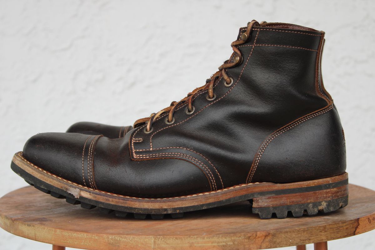 Photo by dandandan on November 30, 2025 of the Truman Cap Toe Boot in Horween Java Waxed Flesh.