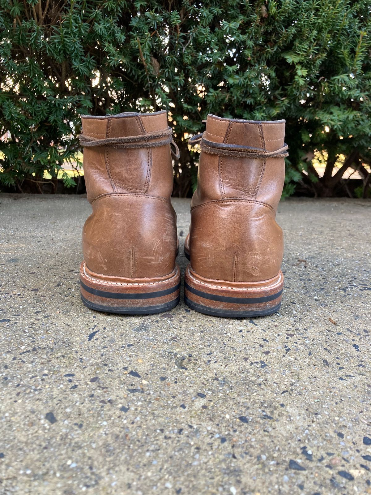 Photo by dandandan on January 1, 2023 of the Grant Stone Diesel Boot in Horween Dune Chromexcel.