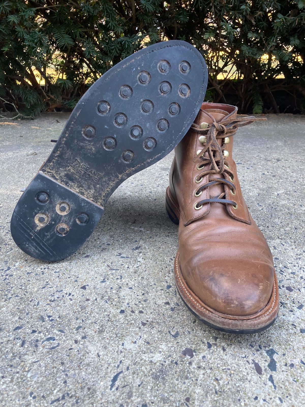 Photo by dandandan on February 4, 2023 of the Grant Stone Diesel Boot in Horween Dune Chromexcel.