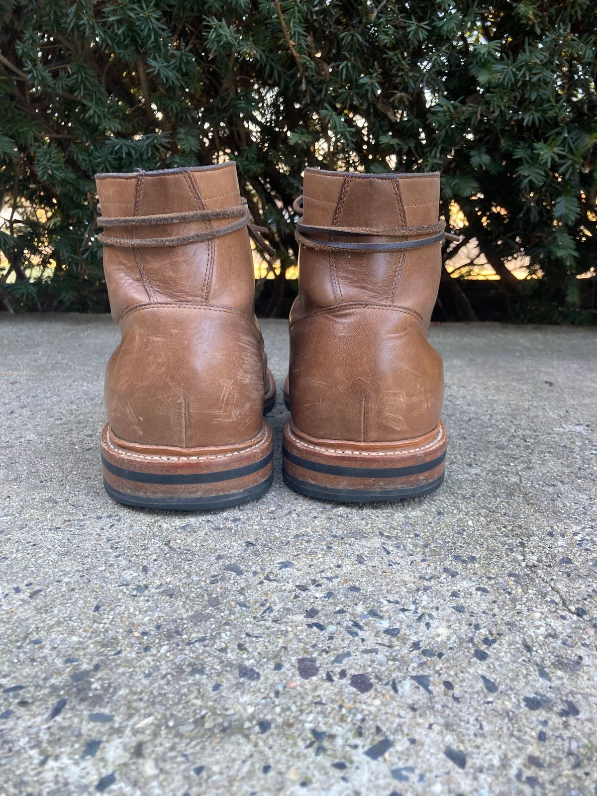 Photo by dandandan on February 4, 2023 of the Grant Stone Diesel Boot in Horween Dune Chromexcel.