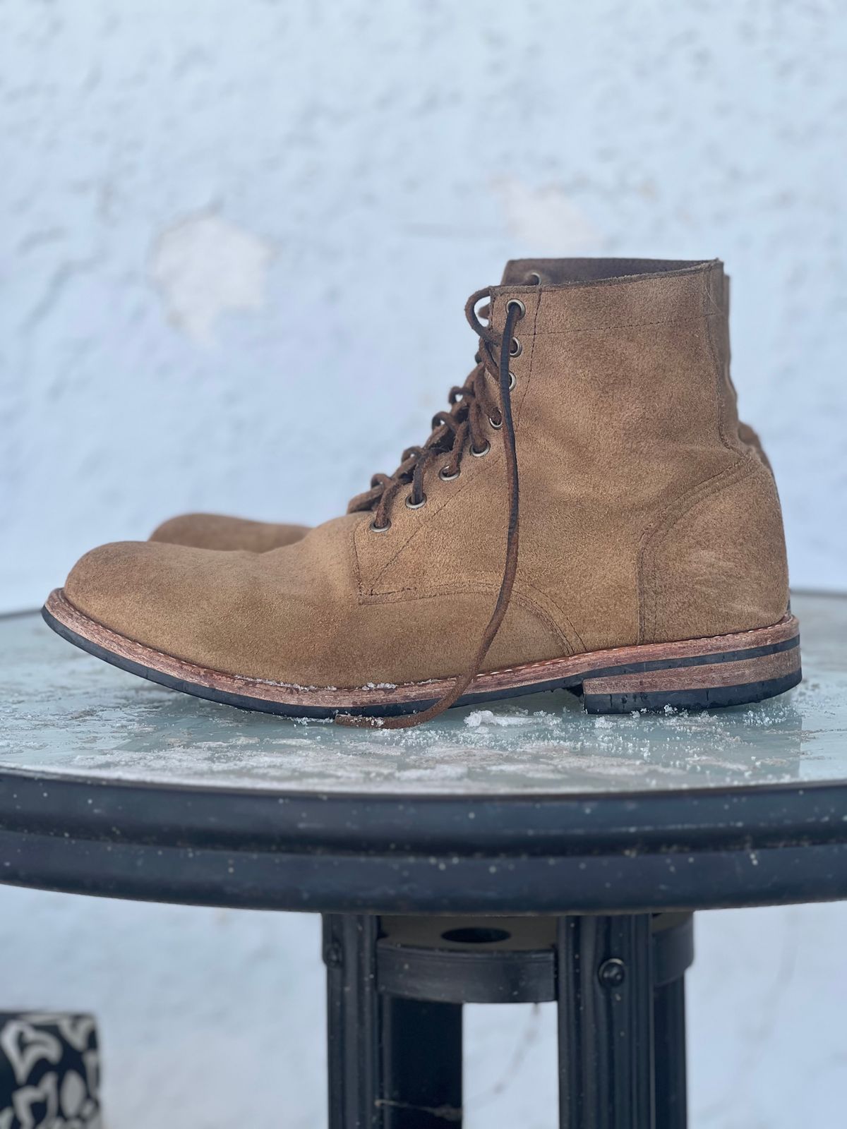 Photo by dandandan on January 25, 2025 of the Oak Street Bootmakers Trench Boot in Horween Natural Chromexcel Roughout.