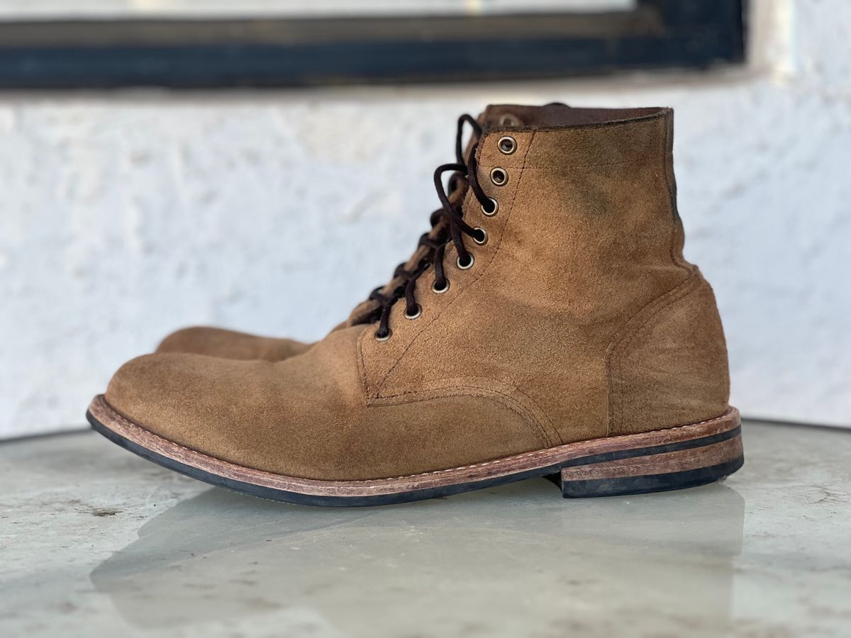 Photo by dandandan on March 2, 2025 of the Oak Street Bootmakers Trench Boot in Horween Natural Chromexcel Roughout.