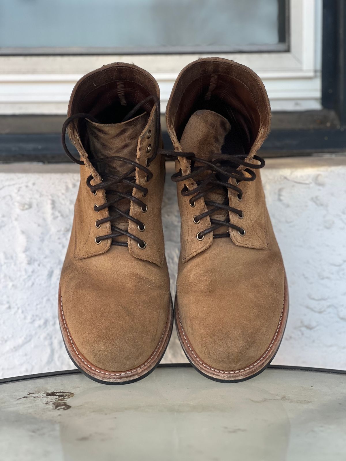 Photo by dandandan on March 2, 2025 of the Oak Street Bootmakers Trench Boot in Horween Natural Chromexcel Roughout.