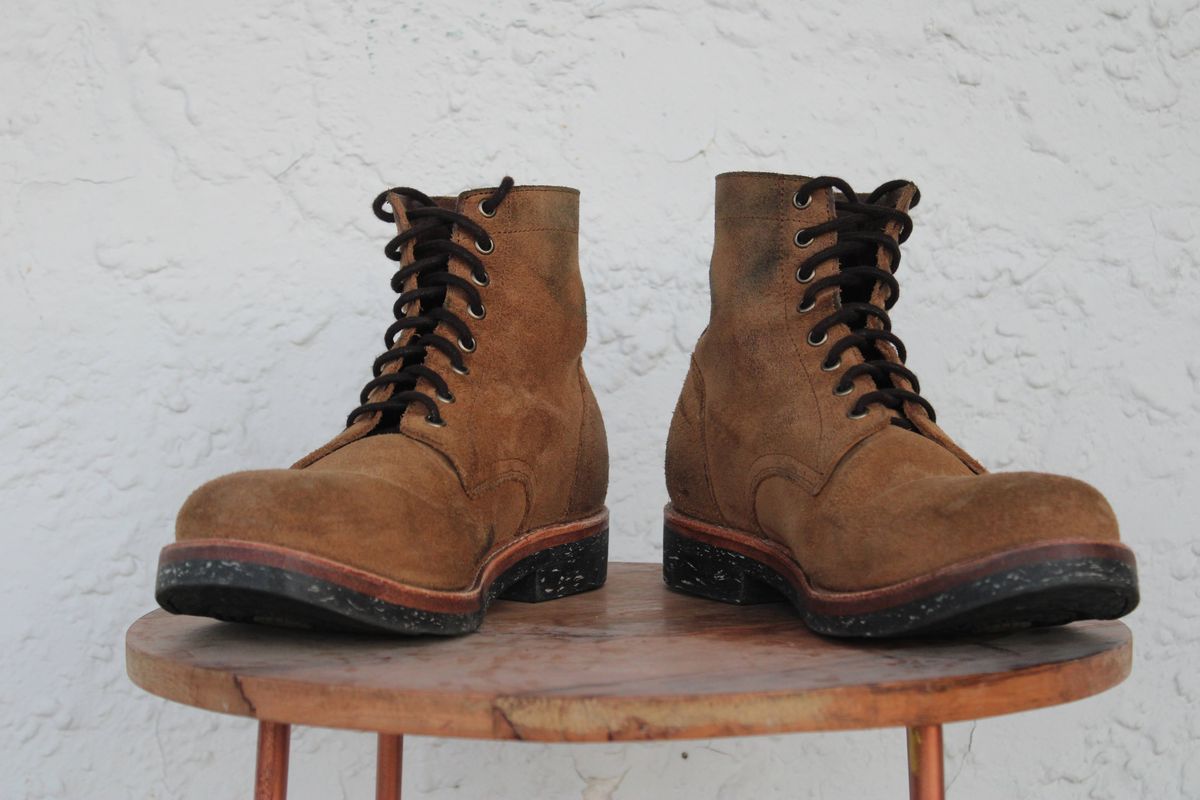 Photo by dandandan on March 1, 2026 of the Oak Street Bootmakers Trench Boot in Horween Natural Chromexcel Roughout.