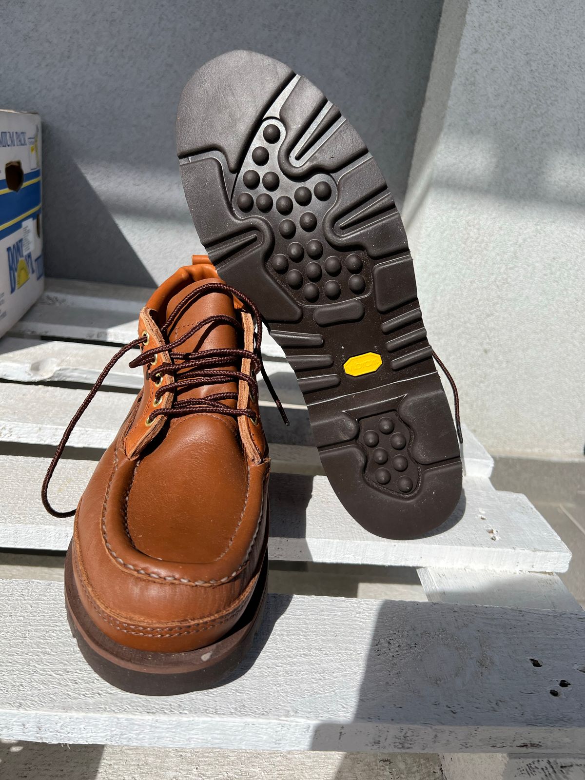 Photo by Charismo82 on October 1, 2022 of the Russell Moccasin Co. Unlisted Model in Unknown Leather.