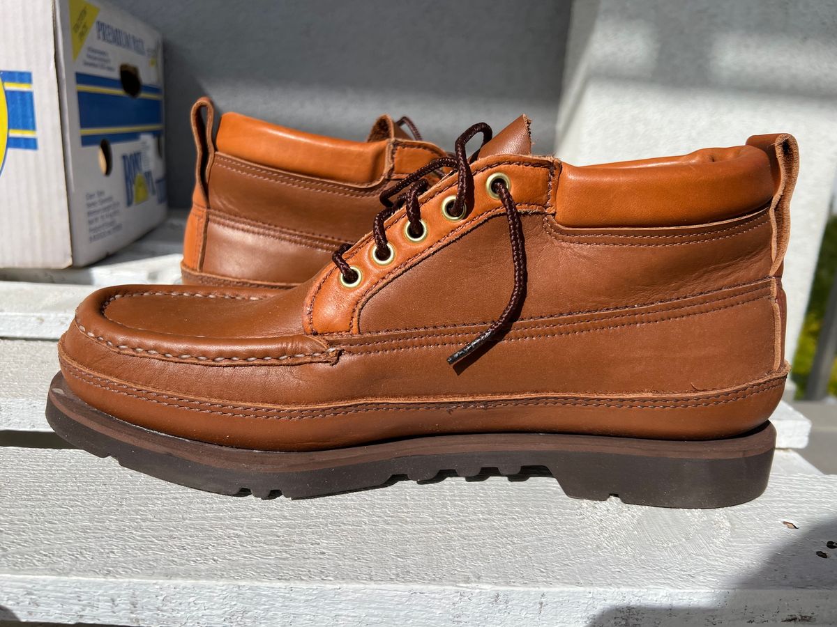 Photo by Charismo82 on October 1, 2022 of the Russell Moccasin Co. Unlisted Model in Unknown Leather.