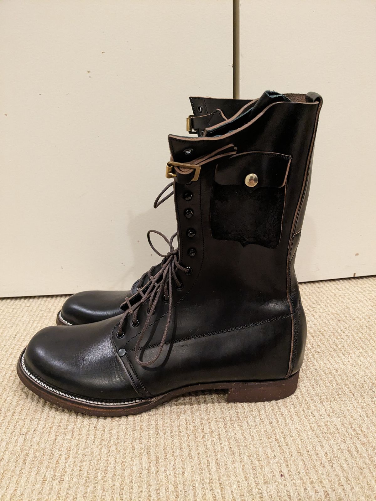 Photo by frog123 on October 5, 2023 of the Unsung U 22-1 Slog Boot in Horween Brown Chromexcel Horsebutt.