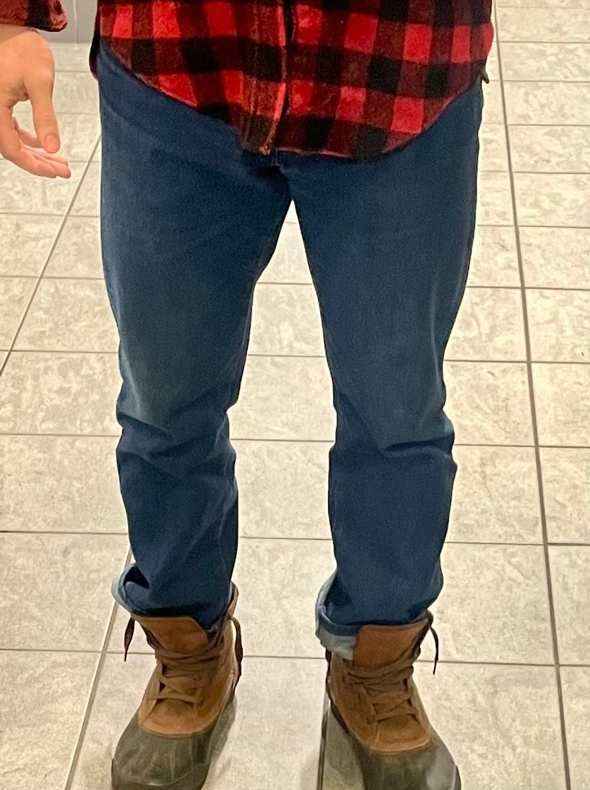 Photo by nomoresayswife on February 7, 2025 of the Wrangler 13MWZ, Wrangler Men's 13MWZ Cowboy Cut Original Fit Jean, Rigid Indigo, in 100% Cotton Heavyweight Denim, 14.75oz.