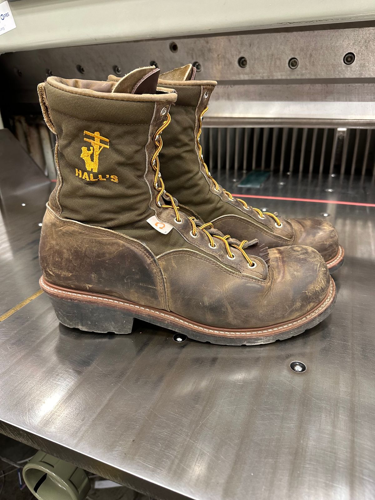 Photo by FtValloniaStreaker on January 4, 2024 of the Hall's Lace-To-Toe Lineman Boot in Brown Crazy Horse Oiled Leather.