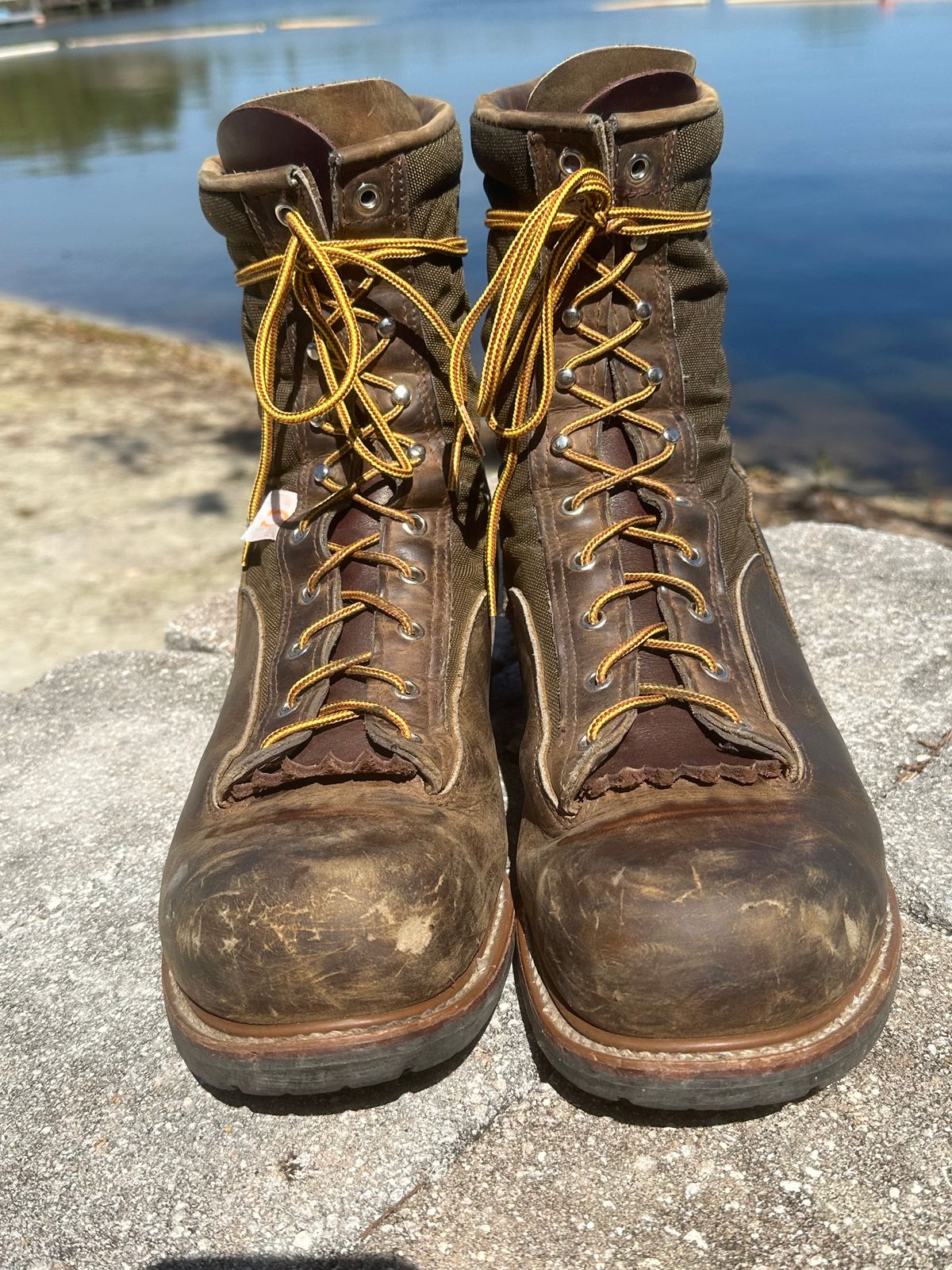 Photo by FtValloniaStreaker on March 2, 2024 of the Hall's Lace-To-Toe Lineman Boot in Brown Crazy Horse Oiled Leather.