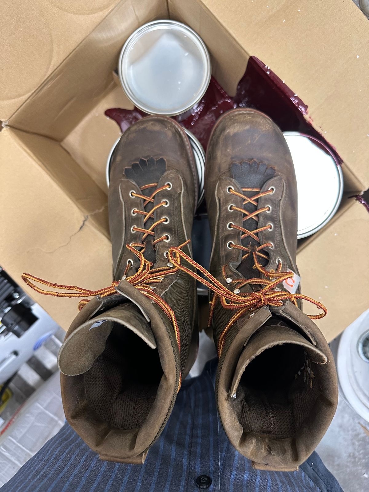 Photo by FtValloniaStreaker on November 3, 2023 of the Hall's Lace-To-Toe Lineman Boot in Brown Crazy Horse Oiled Leather.