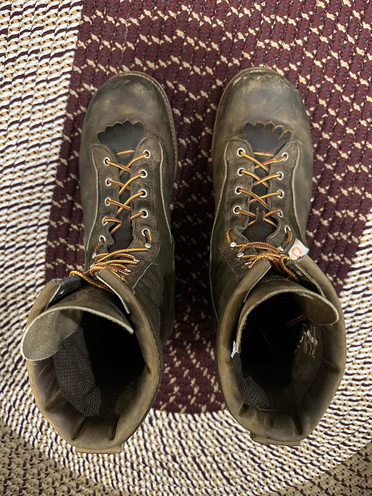 Photo by FtValloniaStreaker on December 3, 2023 of the Hall's Lace-To-Toe Lineman Boot in Brown Crazy Horse Oiled Leather.