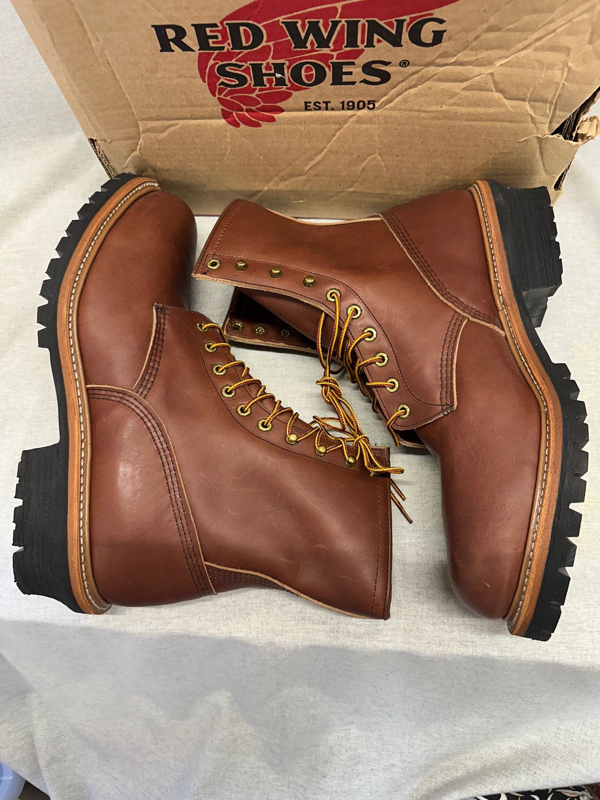 Photo by FtValloniaStreaker on October 5, 2025 of the Red Wing Logger in S.B. Foot Oro-Harness.