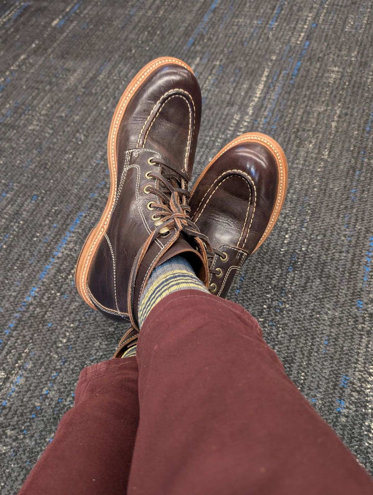 Photo by SIDO on October 2, 2025 of the Grant Stone Brass Boot in Dark Snuff Oiled Shoulder.