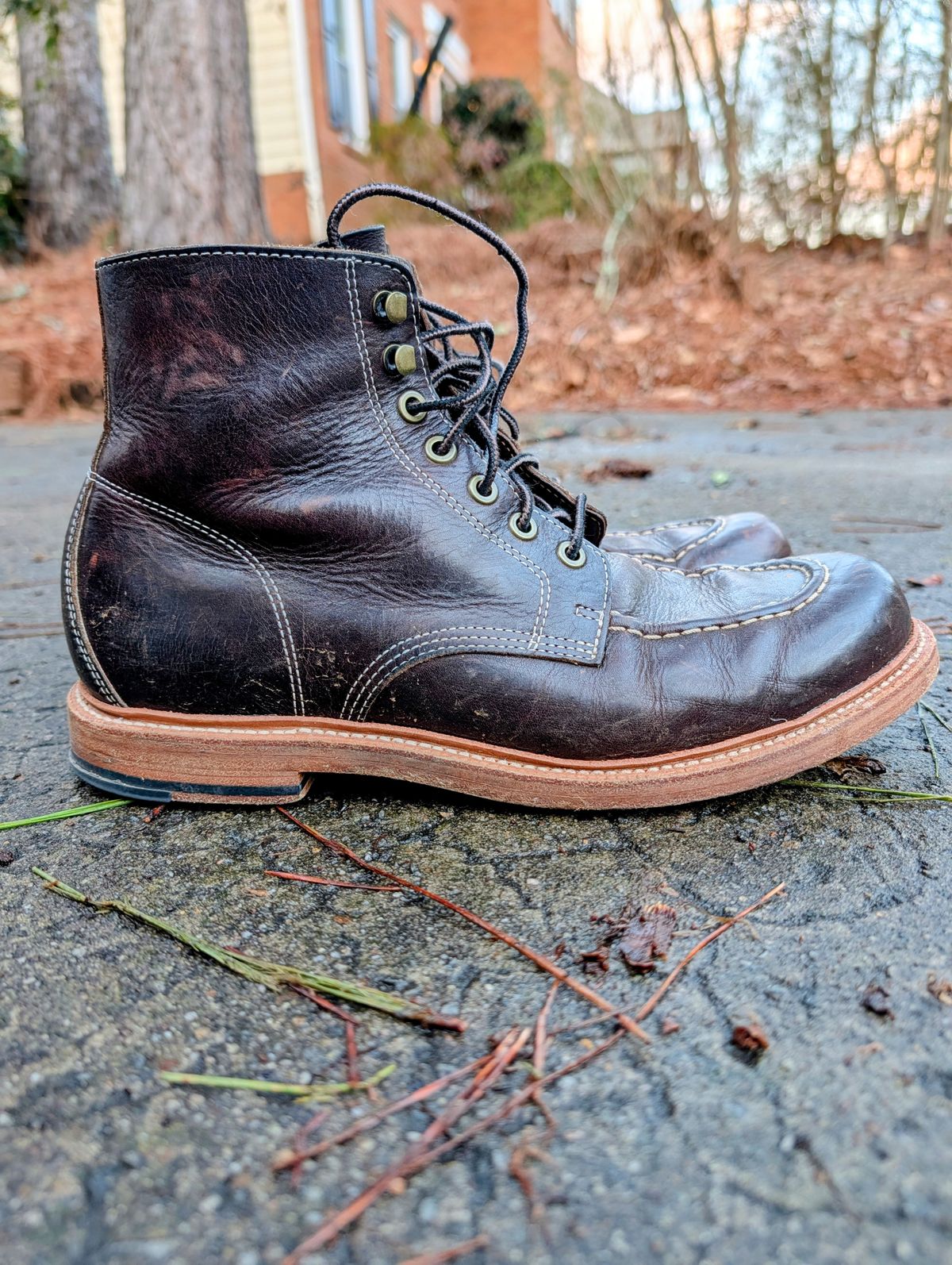 Photo by SIDO on February 4, 2026 of the Grant Stone Brass Boot in Dark Snuff Oiled Shoulder.