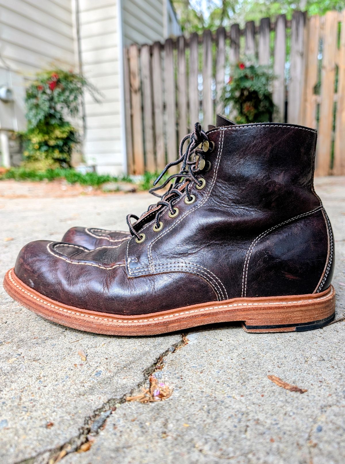 Photo by SIDO on April 1, 2026 of the Grant Stone Brass Boot in Dark Snuff Oiled Shoulder.