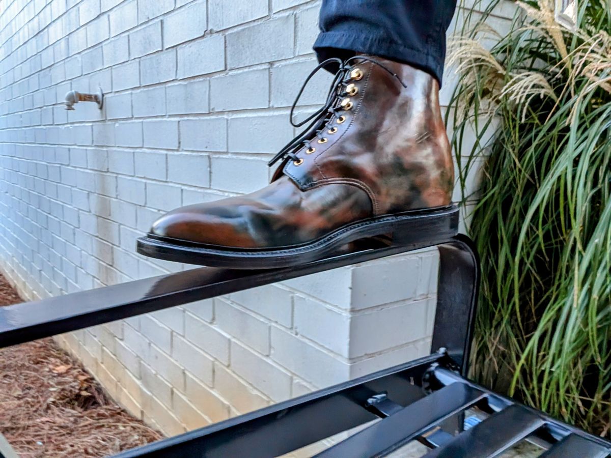Photo by SIDO on October 3, 2024 of the Grant Stone Edward Boot in Horween Marbled Black Shell Cordovan.