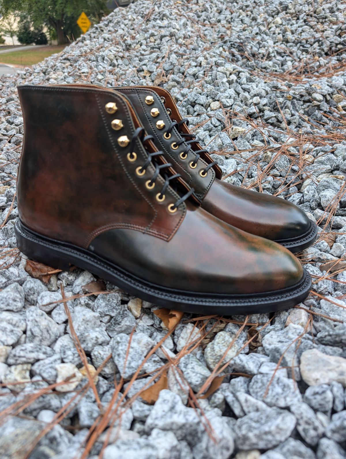 Photo by SIDO on October 3, 2024 of the Grant Stone Edward Boot in Horween Marbled Black Shell Cordovan.