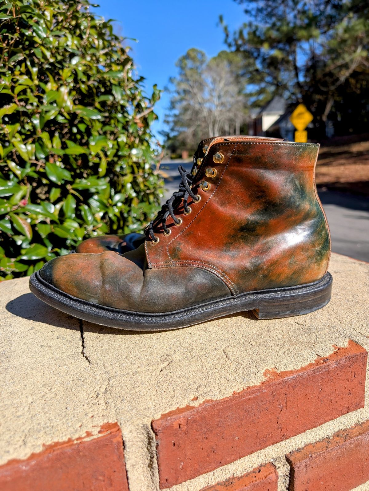 Photo by SIDO on December 2, 2024 of the Grant Stone Edward Boot in Horween Marbled Black Shell Cordovan.