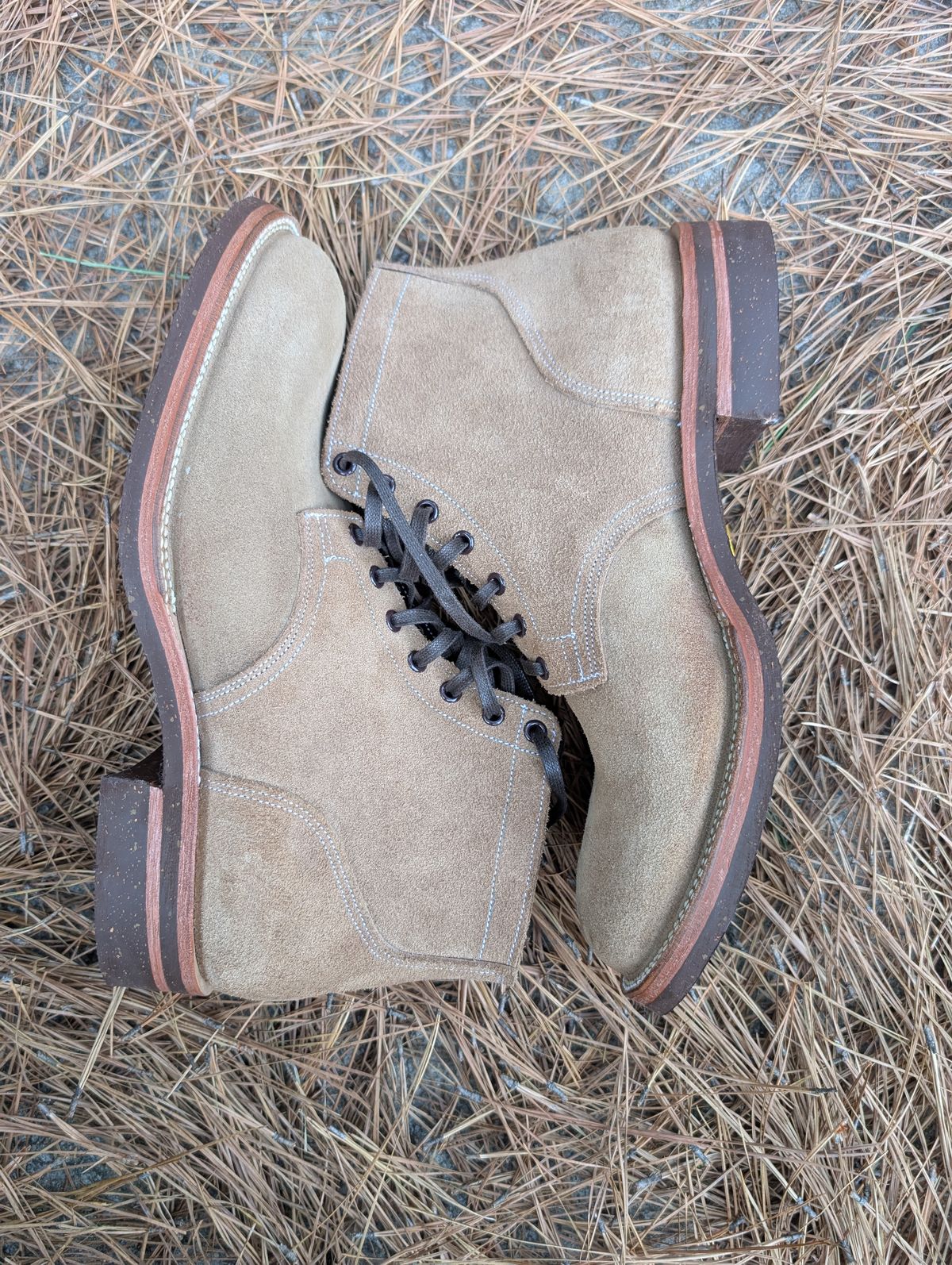 Photo by SIDO on October 1, 2025 of the Oak Street Bootmakers Storm Boot in Horween Natural Chromexcel Roughout.