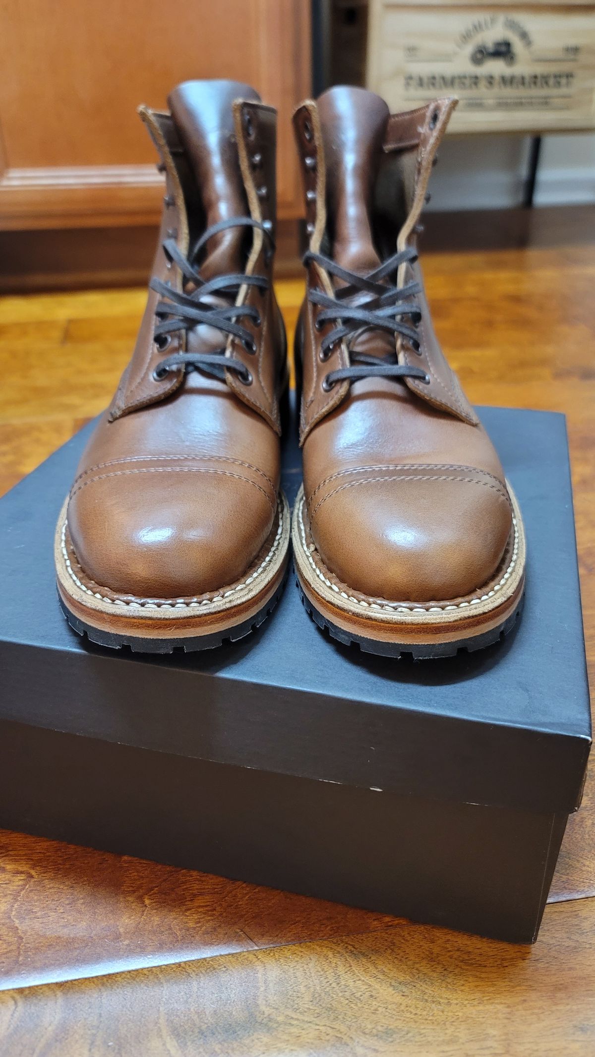 Photo by SIDO on October 1, 2023 of the White's MP-Sherman Toe Cap in Horween British Tan Chromexcel.