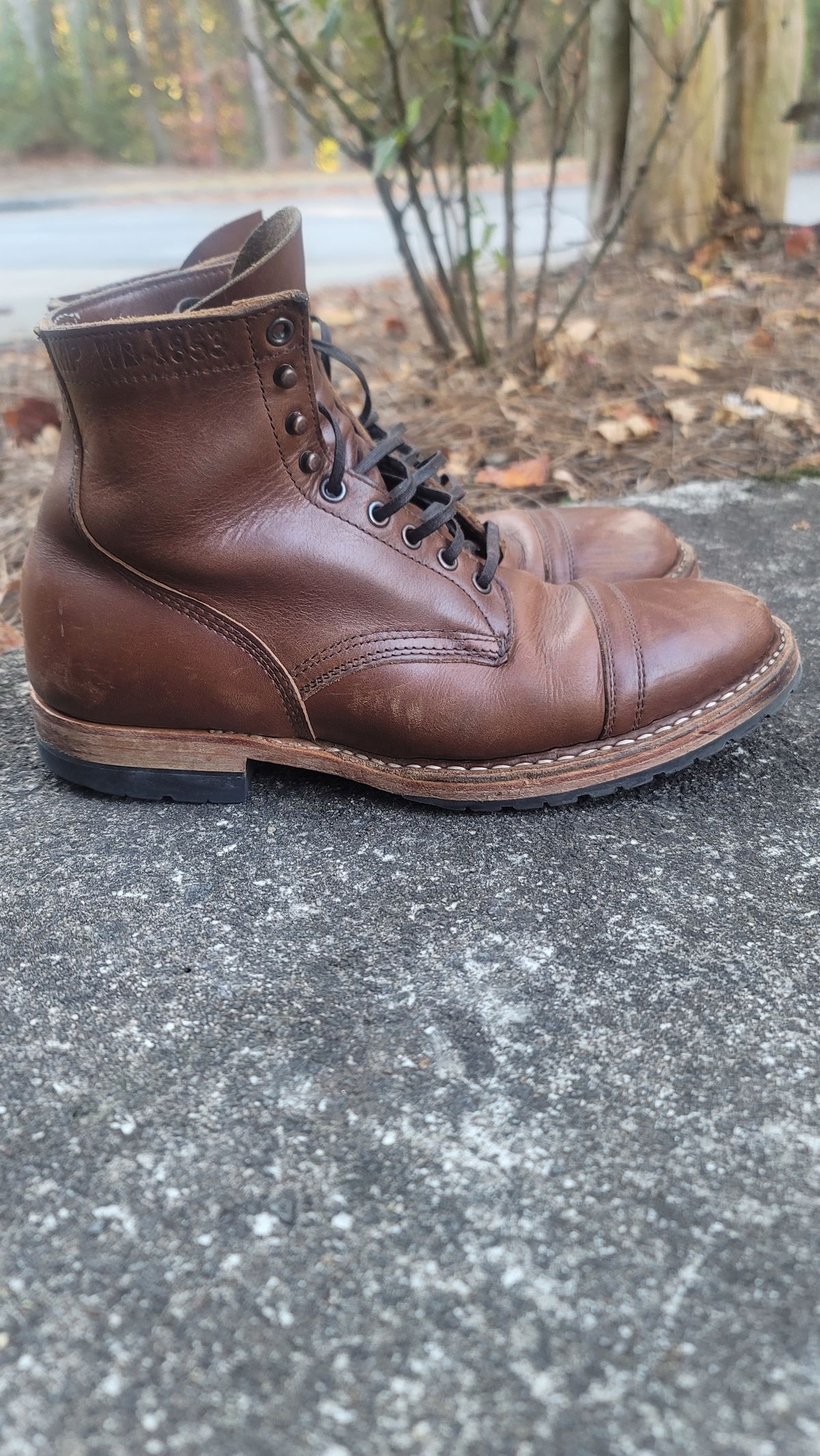 Photo by SIDO on November 2, 2023 of the White's MP-Sherman Toe Cap in Horween British Tan Chromexcel.