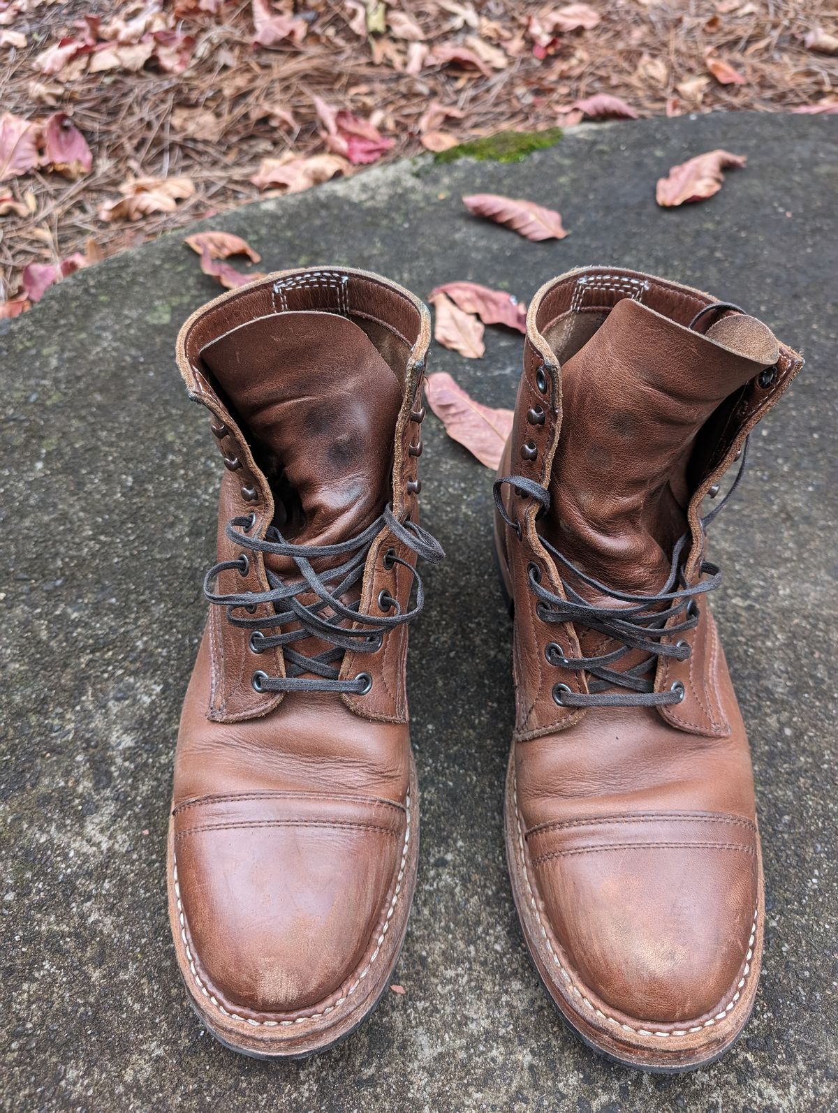 Photo by SIDO on December 2, 2023 of the White's MP-Sherman Toe Cap in Horween British Tan Chromexcel.