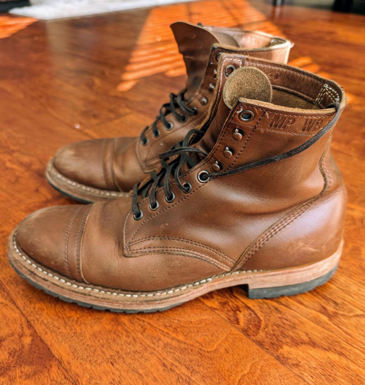 Photo by SIDO on January 2, 2024 of the White's MP-Sherman Toe Cap in Horween British Tan Chromexcel.