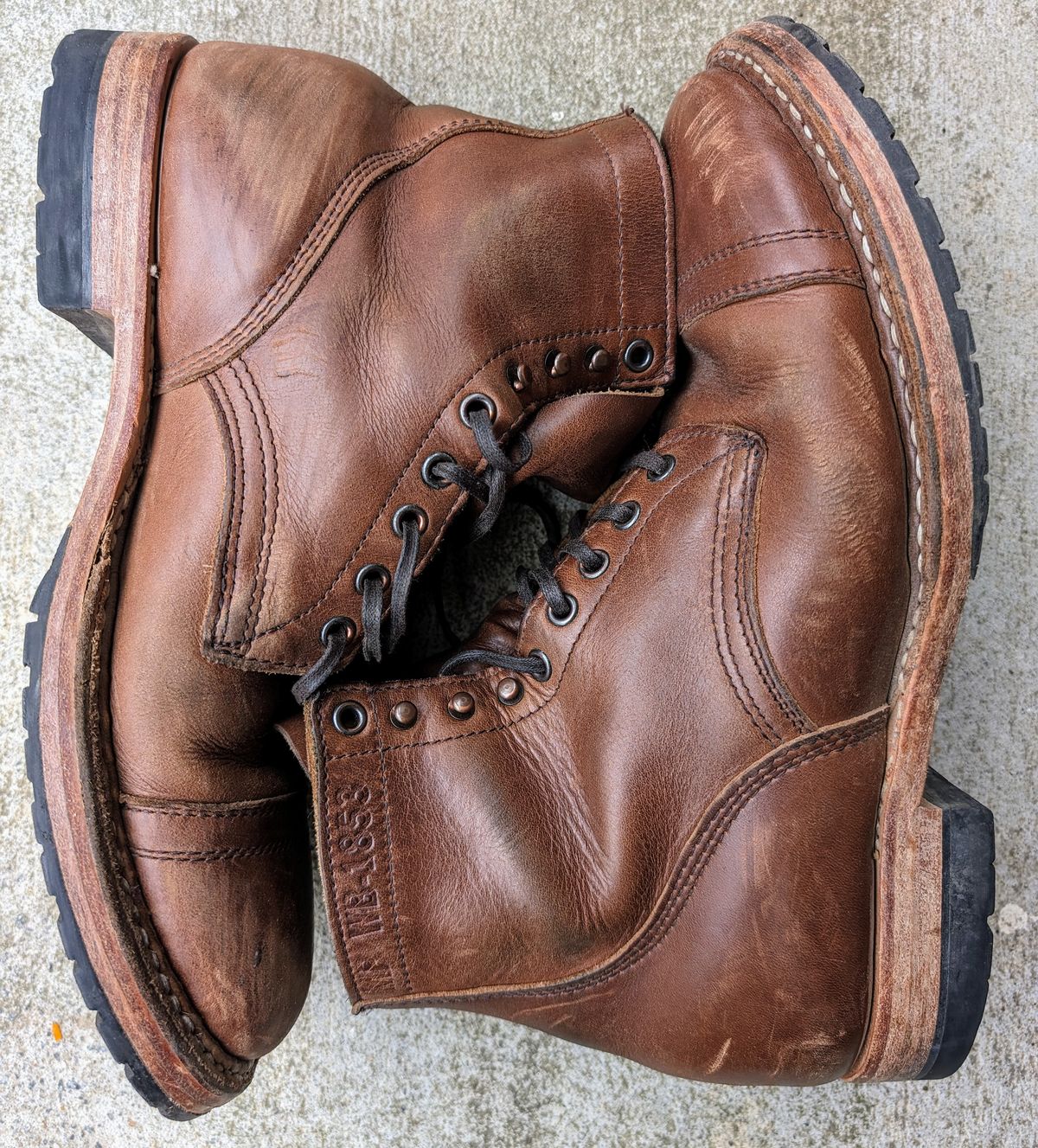 Photo by SIDO on March 5, 2024 of the White's MP-Sherman Toe Cap in Horween British Tan Chromexcel.