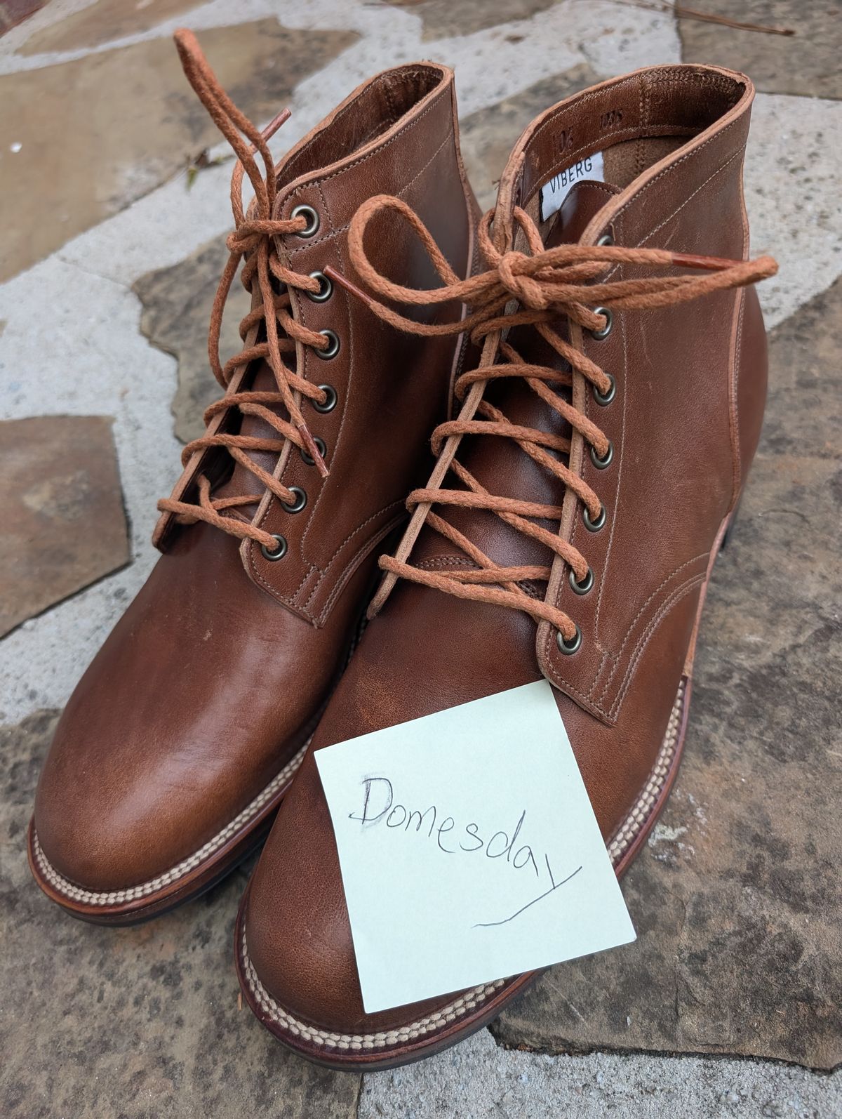Photo by SIDO on October 2, 2024 of the Viberg Service Boot in Maryam Toscanello TPR Horsebutt.