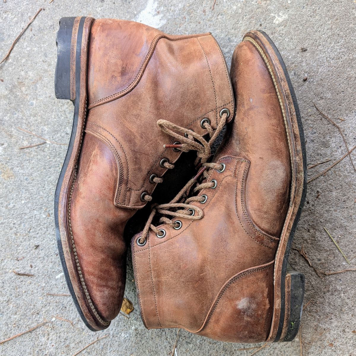 Photo by SIDO on April 1, 2025 of the Viberg Service Boot in Maryam Toscanello TPR Horsebutt.