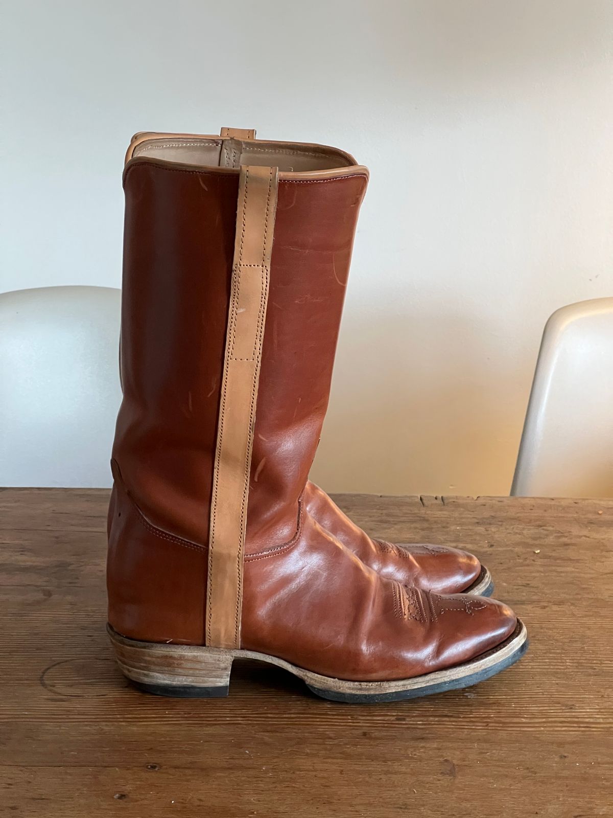 Photo by Tillman on January 2, 2023 of the Self-Made Unknown Model in Conceria Puccini Attilio Cognac Maremma.
