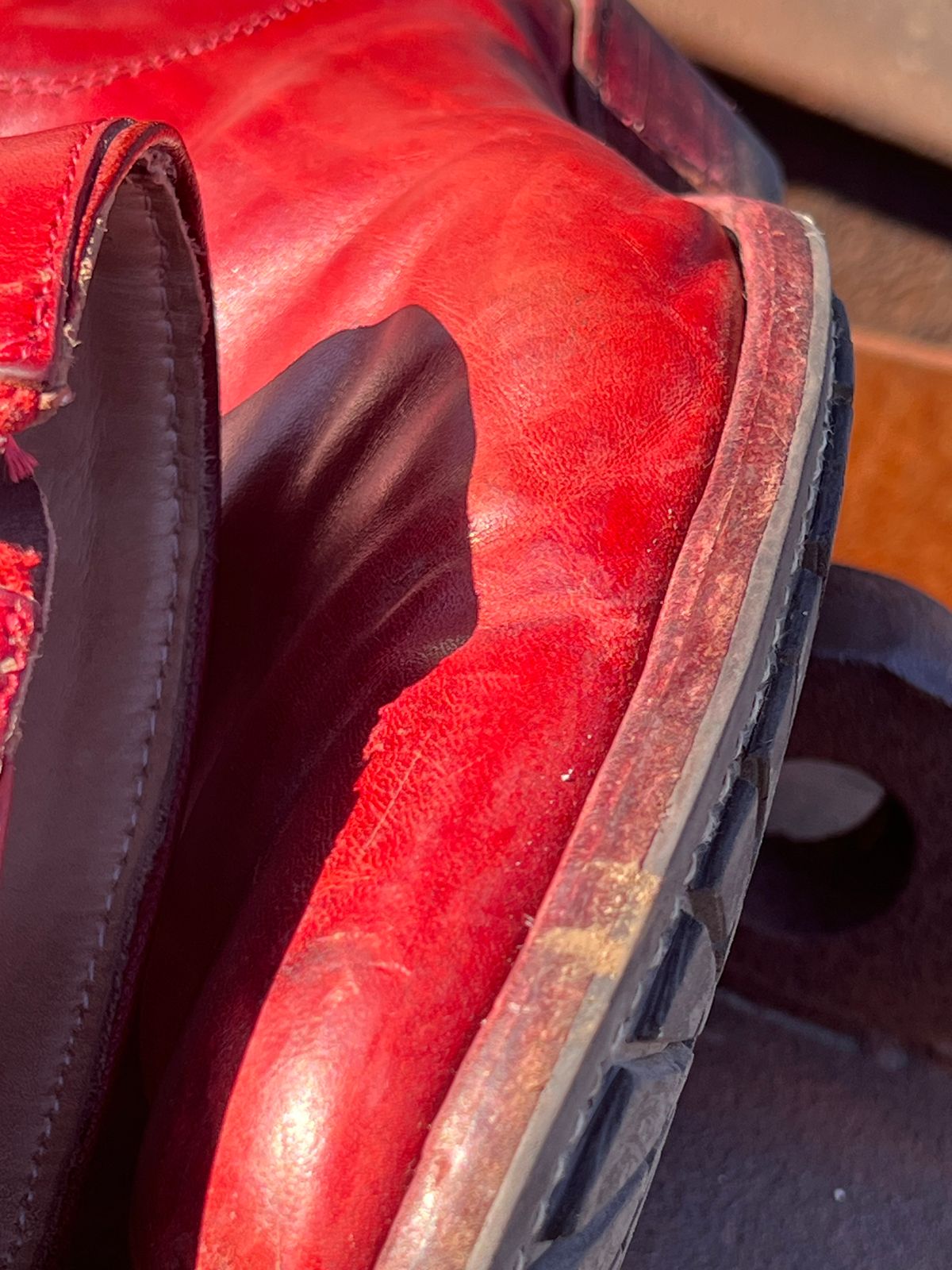 Photo by Tillman on March 2, 2026 of the Self-Made Custom Model in Conceria Puccini Attilio Red Maremma.