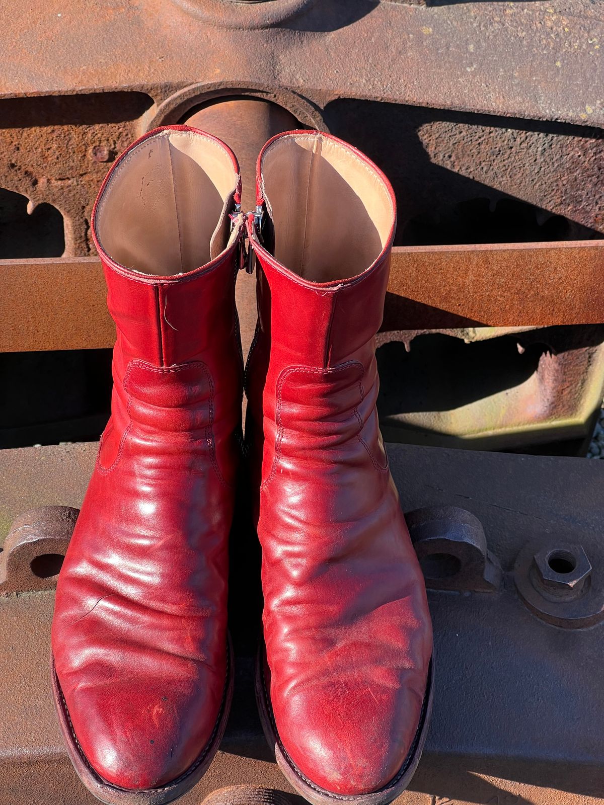 Photo by Tillman on March 2, 2026 of the Self-Made Custom Model in Conceria Puccini Attilio Red Maremma.