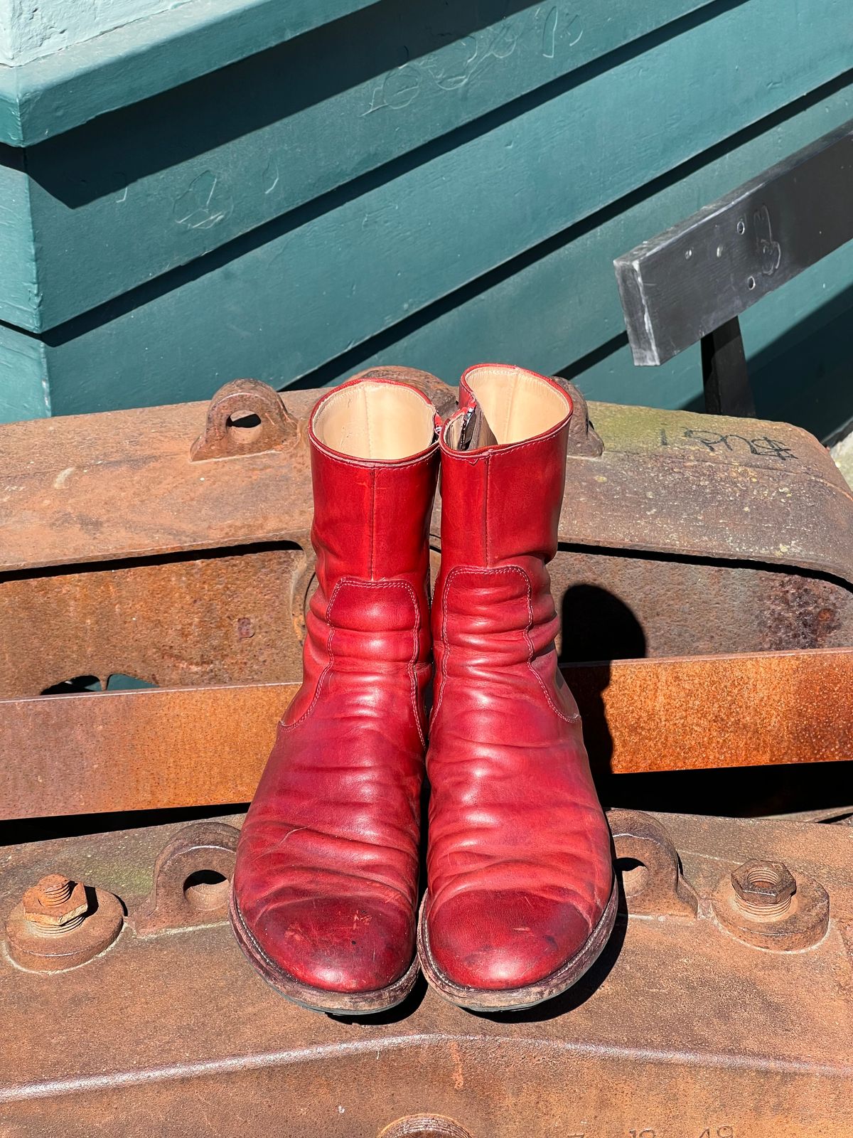 Photo by Tillman on April 4, 2026 of the Self-Made Custom Model in Conceria Puccini Attilio Red Maremma.