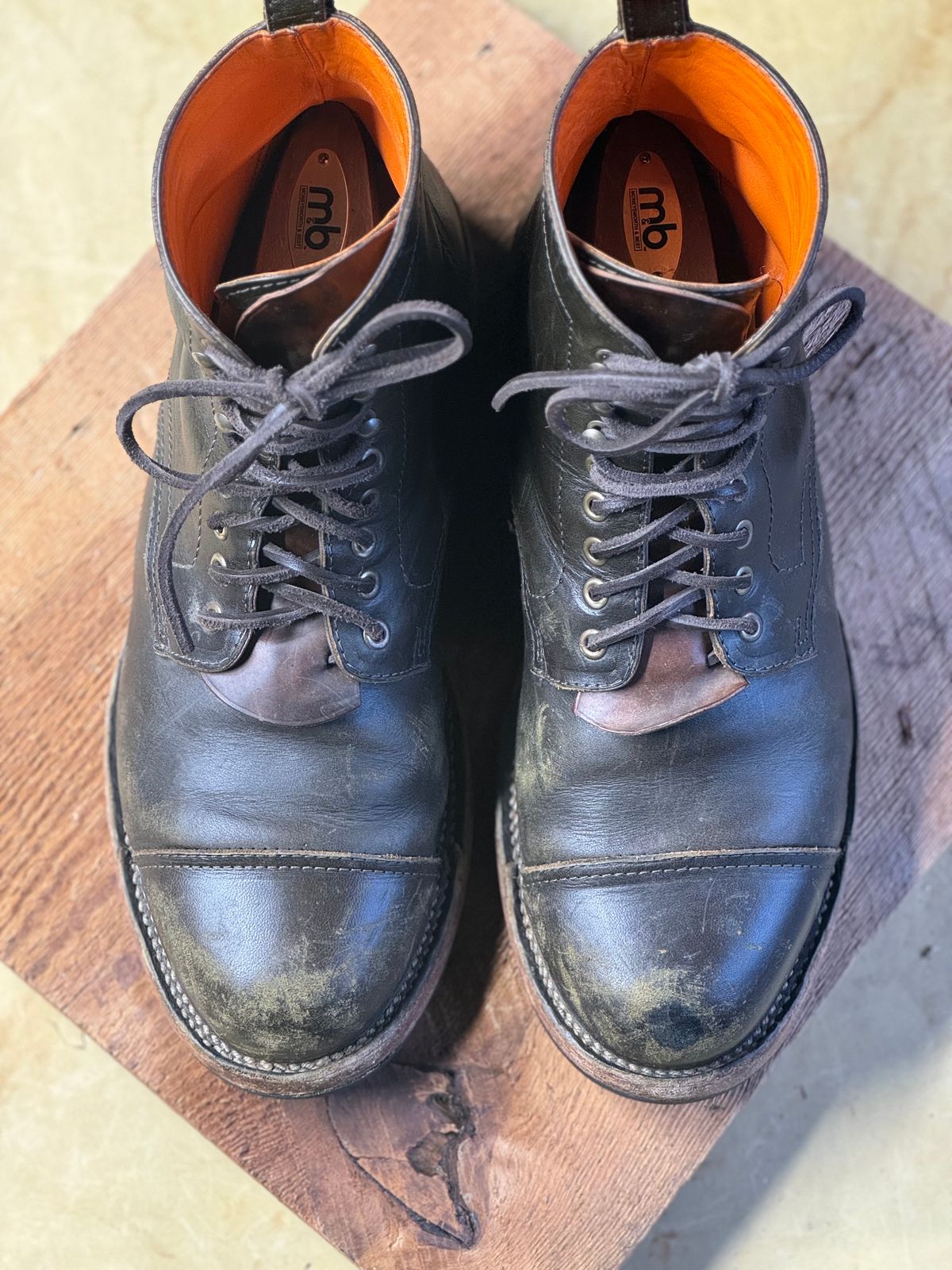 Photo by cobblertobias on December 1, 2023 of the Bordon Tukano Boots in Wickett & Craig Olive H Latigo.
