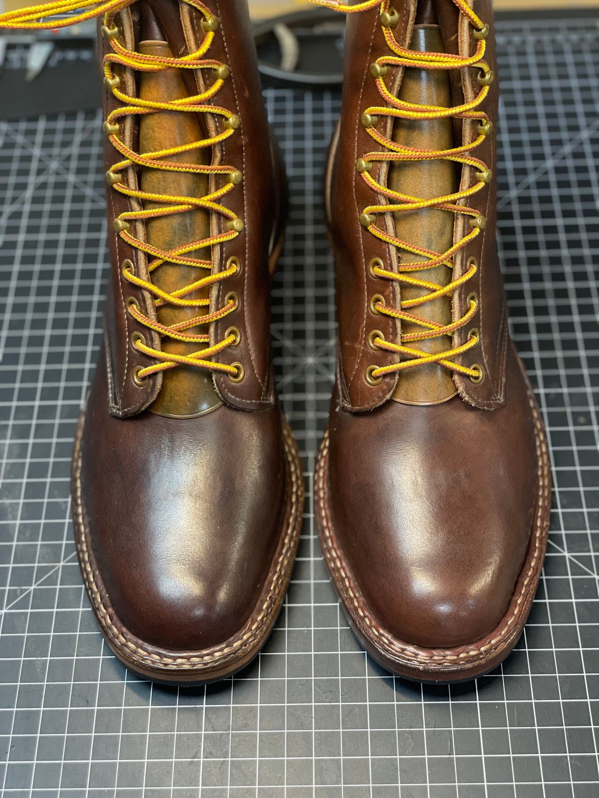 Photo by cobblertobias on October 1, 2022 of the White's Packer in Unknown Leather.