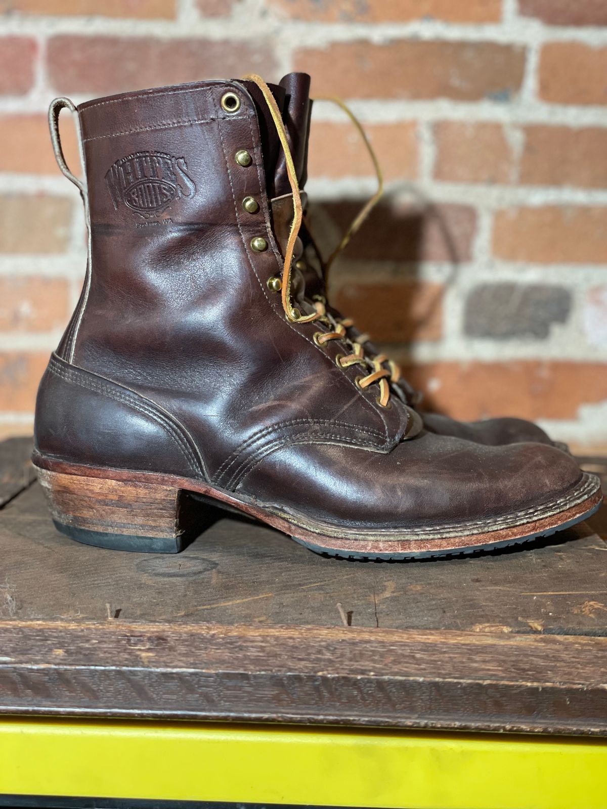 Photo by cobblertobias on December 5, 2022 of the White's Packer in Unknown Leather.