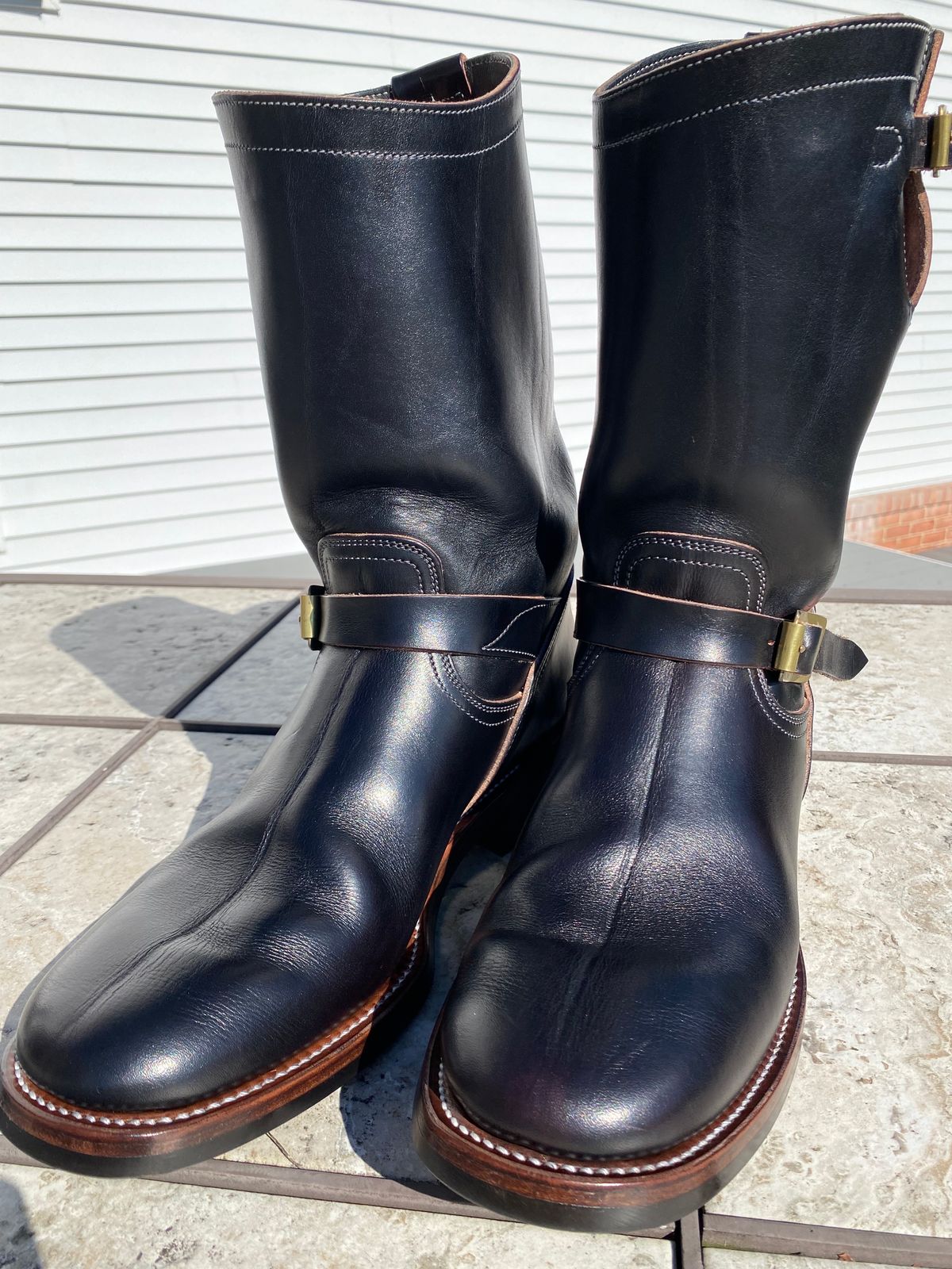 Photo by MartinField on November 2, 2023 of the Unsung U 22-2 Engineer Boot in Wickett & Craig Burgundy H Latigo.