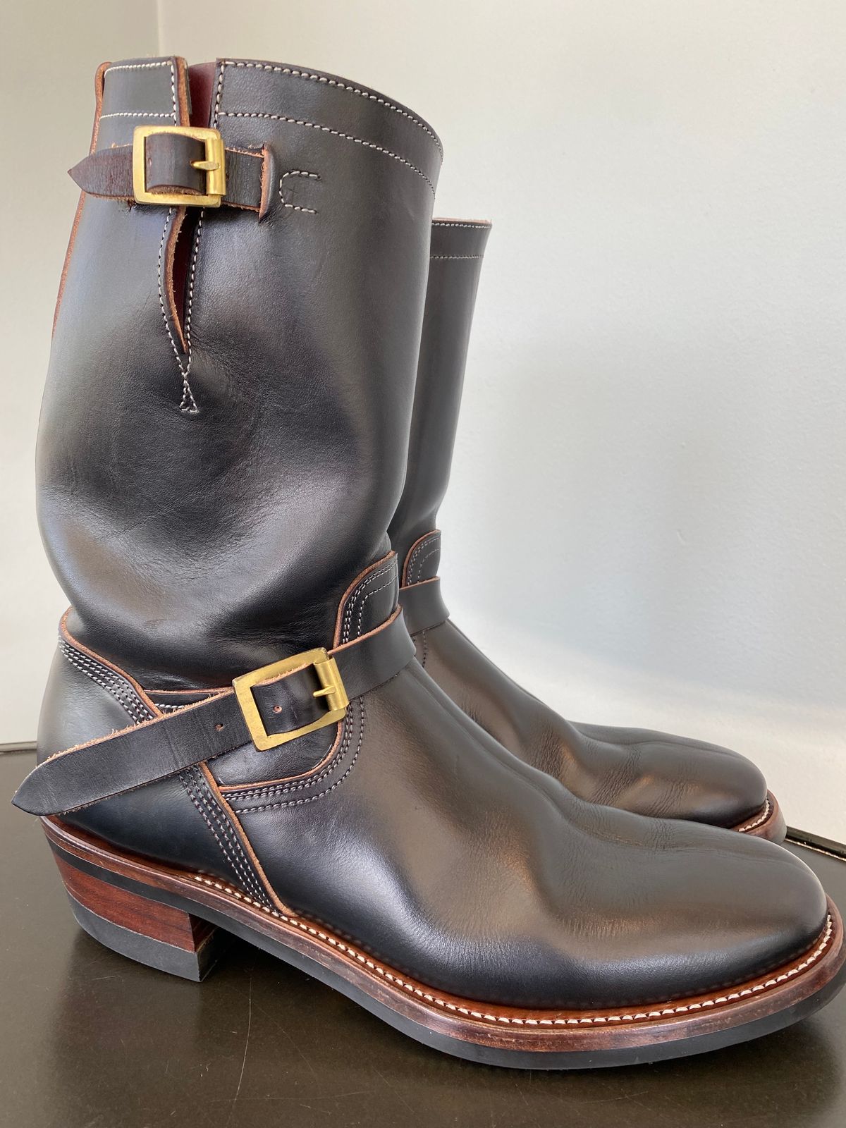 Photo by MartinField on November 2, 2023 of the Unsung U 22-2 Engineer Boot in Wickett & Craig Burgundy H Latigo.
